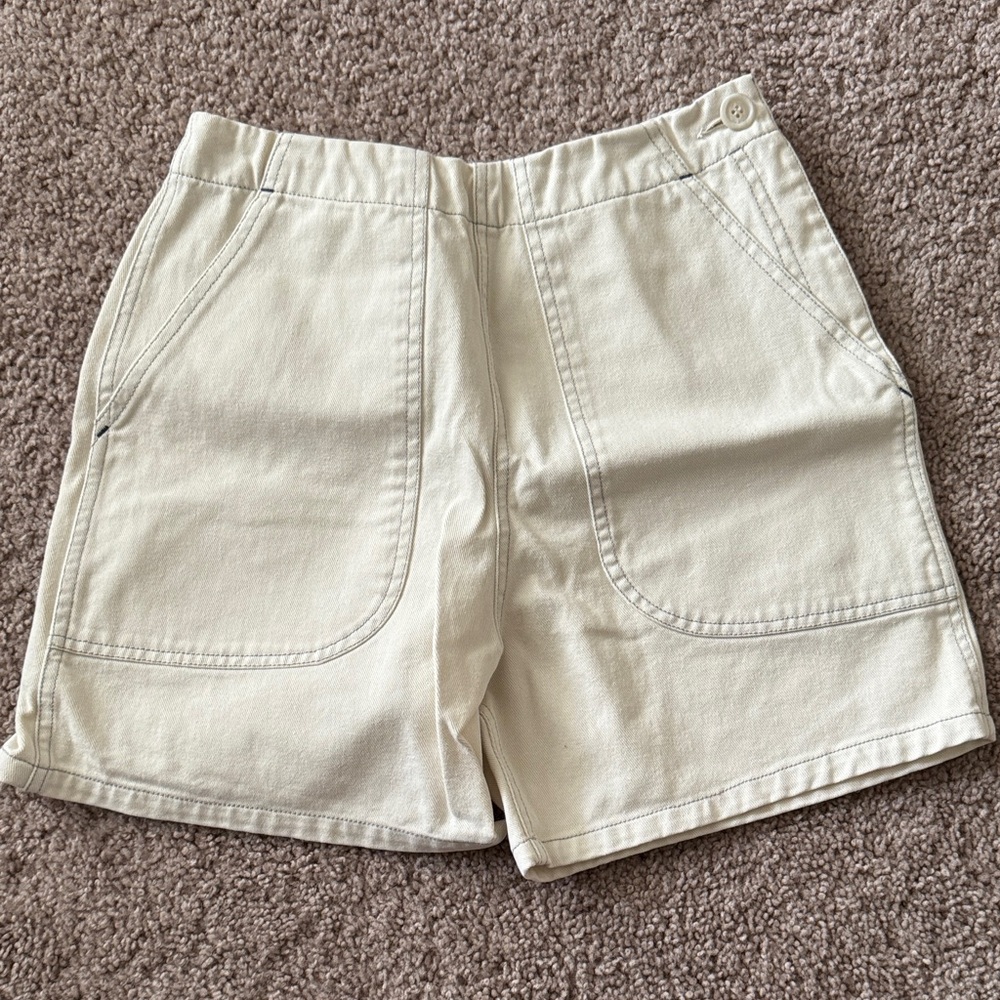 Women's Tan Cargo Shorts